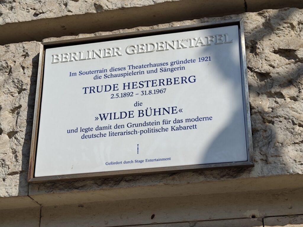 Theater des Westens – Gedenktafel Trude Hesterberg