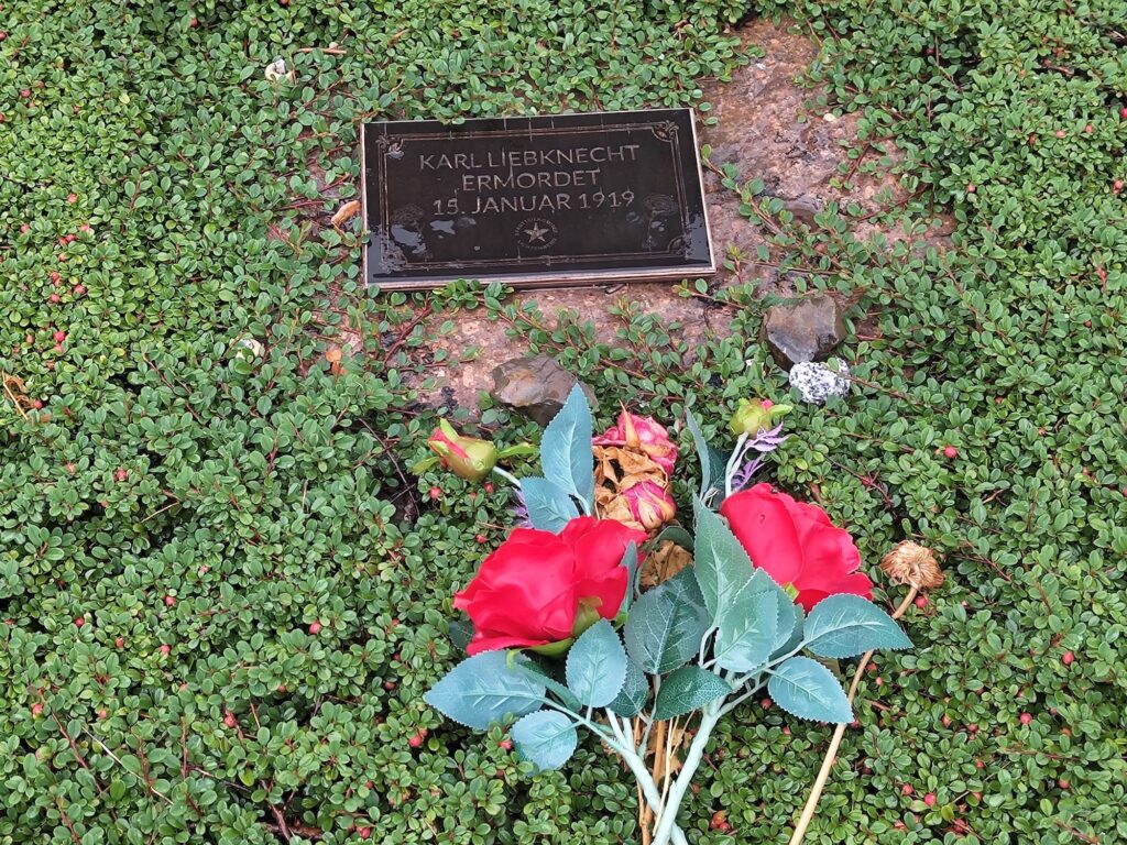 Gedenkstätte der Sozialisten – Grab Liebknecht